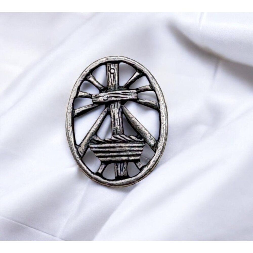 Vintage Cross and Manger Pin Silver Tone Christian Nativity CTA Religious